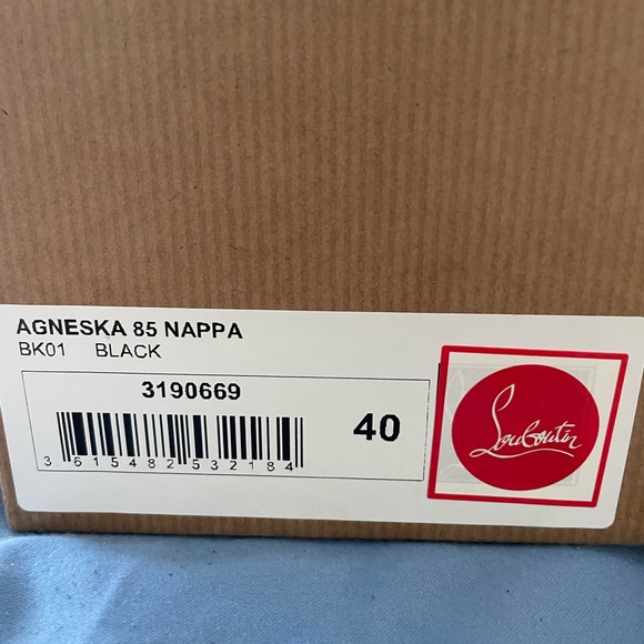 COPY - Christian Louboutin Agneska Heels - size 40 red bottoms never worn outsi… - Picture 2 of 10